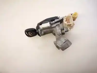 Peça sobressalente para automóvel em segunda mão Comutador De Ignição por TOYOTA COROLLA (E11) 2.0 D-4D Linea Sol Referências OEM IAM 8978313010  89783-13010
