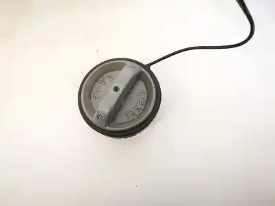 Pezzo di ricambio per auto di seconda mano tappo esterno del carburante per toyota corolla (e11) 2.0 d-4d linea sol riferimenti oem iam 