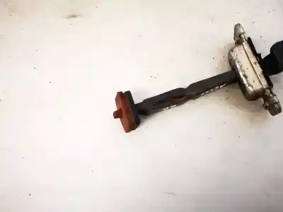 Second-hand car spare part hinge for kia sorento 2.5 crdi ex oem iam references   