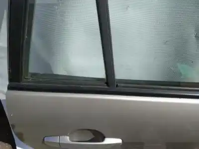 Pezzo di ricambio per auto di seconda mano plastica per toyota corolla (e11) 2.0 d-4d linea sol riferimenti oem iam   