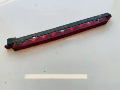 Pezzo di ricambio per auto di seconda mano Luce Freno Centrale per AUDI A6, C5 1997.01 - 2001.08 2.4 121KW 1997.02 - 2005.01 Riferimenti OEM IAM 4B0945097  