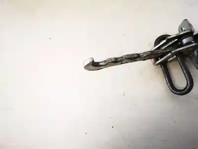 Second-hand car spare part hinge for opel meriva b 1.7 16v cdti oem iam references   