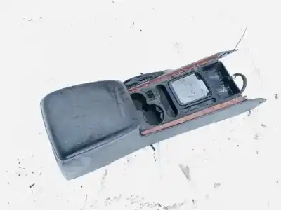 Second-hand car spare part center armrest for kia sorento 2.5 crdi ex oem iam references 846103e000