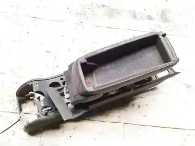 Автозапчасти б/у центральный подлокотник за audi a6 avant (4b5) 1.9 tdi ссылки oem iam 4b0864245k