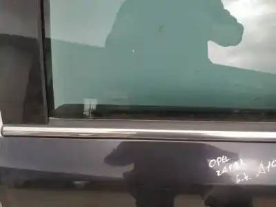 Pezzo di ricambio per auto di seconda mano plastica per opel zafira b 1.9 cdti riferimenti oem iam   