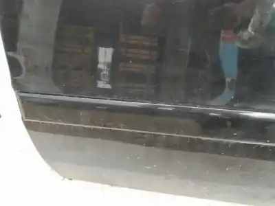 Pezzo di ricambio per auto di seconda mano plastica per opel zafira b 1.9 cdti riferimenti oem iam   