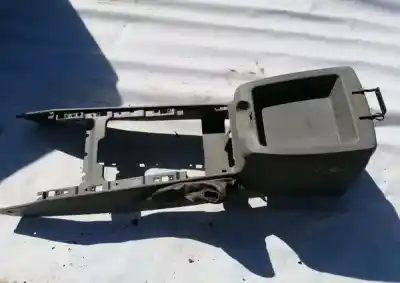 Peça sobressalente para automóvel em segunda mão apoio de braço consola central por kia sorento 2.4 16v cat referências oem iam 846103e000