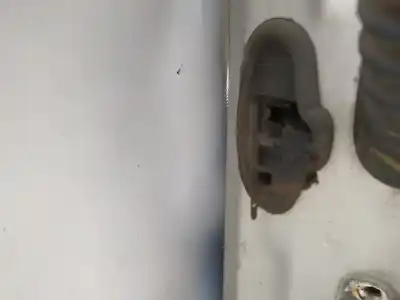 Second-hand car spare part hinge for chrysler pt cruiser (pt) 2.2 crd cat oem iam references 