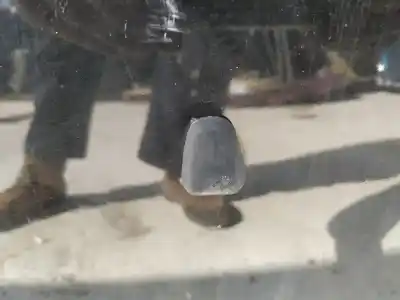 Peça sobressalente para automóvel em segunda mão plásticos por volvo v50 (545) 2.0 d referências oem iam 