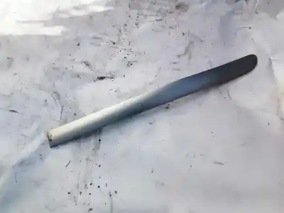 Pezzo di ricambio per auto di seconda mano plastica per toyota corolla (e11) 2.0 d-4d linea sol riferimenti oem iam 7574213150