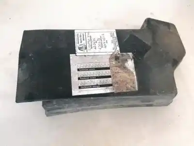 Peça sobressalente para automóvel em segunda mão caixa de fusíveis e relés por peugeot 406 (8b) 1.9 td referências oem iam 9617937880
