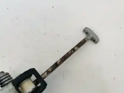 Second-hand car spare part hinge for opel vectra c (z02) 2.2 dti 16v (f69) oem iam references   