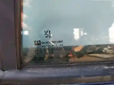 Peça sobressalente para automóvel em segunda mão vidro de custódia triangular traseiro esquerdo por peugeot 406 (8b) 1.9 td referências oem iam   