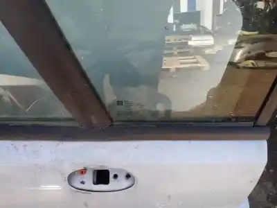 Pezzo di ricambio per auto di seconda mano plastica per opel meriva b 1.7 16v cdti riferimenti oem iam   