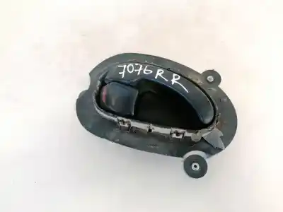 Peça sobressalente para automóvel em segunda mão puxador interior traseiro direito por peugeot 406 (8b) 1.9 td referências oem iam 9616307477
