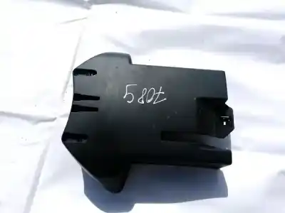 Peça sobressalente para automóvel em segunda mão plásticos por renault laguna iii 1.5 dci diesel referências oem iam 