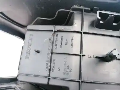 Автозапчасти б/у центральный подлокотник за renault megane ii (bm0/1_, cm0/1_) 1.5 dci (bm0f. cm0f) ссылки oem iam 8200183144  