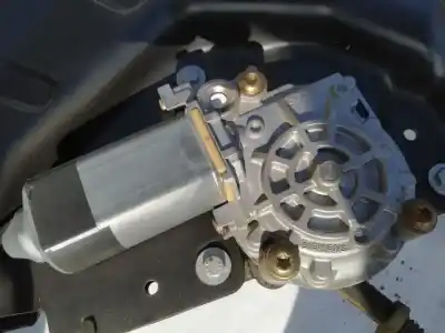 Second-hand car spare part right front window motor for audi a6 avant (c4) 2.5 tdi oem iam references 0531826101