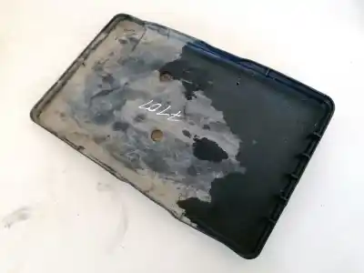 Second-hand car spare part medium for toyota corolla (e11) 2.0 d-4d linea sol oem iam references 7443102040  74431-02040