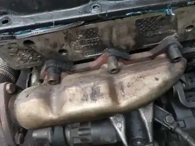 Автозапчасти б/у выхлопной коллектор за audi a4 b6 (8e2) 2.5 tdi quattro ссылки oem iam 059253033m  