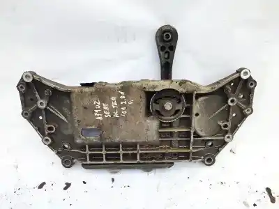 Peça sobressalente para automóvel em segunda mão charrió / suporte de eixo dianteiro por seat altea xl (5p5) 2.0 tdi referências oem iam 