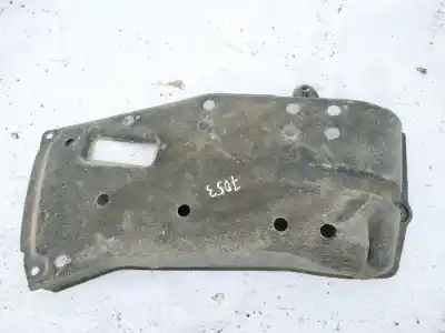 Pezzo di ricambio per auto di seconda mano plastica per toyota corolla (e11) 2.0 d-4d linea sol riferimenti oem iam 5839813070