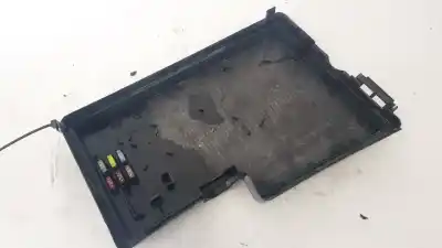 Second-hand car spare part fuse box unit for volvo v50 (545) 2.0 d oem iam references 30728013  