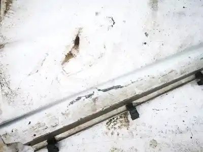 Автозапчастина б/у ліва бічна сподница (виріз) для opel corsa e 1.4 посилання на oem iam 13439555  