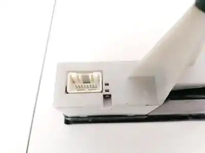 Second-hand car spare part multifunction display for mazda 323 1.5 g 16v/25 (egi dohc) oem iam references   