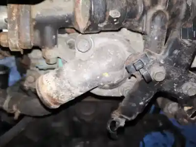 Second-hand car spare part thermostat for opel meriva b 1.7 16v cdti oem iam references 