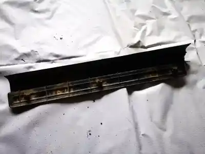 Pezzo di ricambio per auto di seconda mano plastica per toyota corolla (e11) 2.0 d-4d linea sol riferimenti oem iam 6791312270  67913-12270