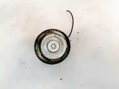 Second-hand car spare part outer fuel cap for toyota corolla (e11) 2.0 d-4d linea sol oem iam references   