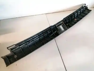 Pezzo di ricambio per auto di seconda mano plastica per toyota corolla (e11) 2.0 d-4d linea sol riferimenti oem iam 6471613120  64716-13120