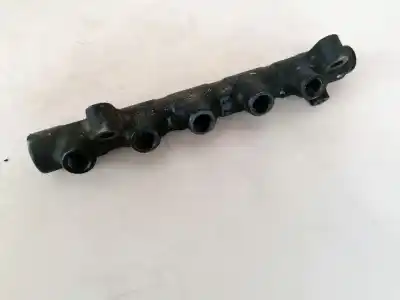 Second-hand car spare part distributor pipe for toyota corolla (e11) 2.0 d-4d linea sol oem iam references 