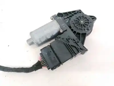 Автозапчастина б/у двиг скла задне ліво для volkswagen passat b5 (3b2) 1.9 tdi посилання на oem iam 0130821697