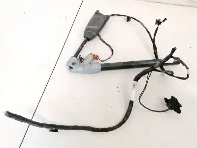 Автозапчасти б/у КРЮК ДЛЯ РЕМНЯ ПЕРЕДНИЙ ПРАВЫЙ за RENAULT MEGANE II (BM0/1_, CM0/1_)  ссылки OEM IAM 9463552  