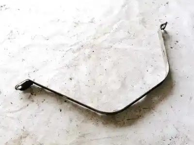 Автозапчасти б/у пластик за audi a4 avant (8e) 2.5 tdi (120kw) ссылки oem iam 8e0201653an