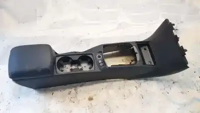 Peça sobressalente para automóvel em segunda mão apoio de braço consola central por volvo v50 (545) 2.0 d referências oem iam 8687408