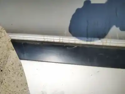 Pezzo di ricambio per auto di seconda mano plastica per audi 80/90 (893) 1.8 riferimenti oem iam   