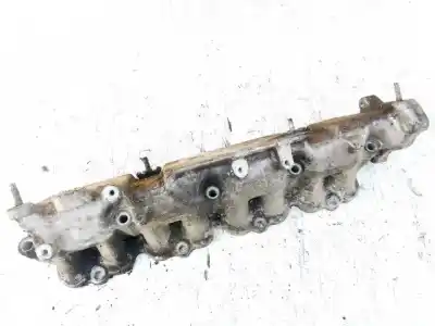 Peça sobressalente para automóvel em segunda mão coletor admissão por toyota corolla (e12) 2.0 d-4d sol berlina referências oem iam 