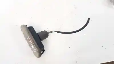 Автозапчастина б/у ліва бічна для volkswagen passat b5 (3b2) 1.9 tdi посилання на oem iam 3b0949117c