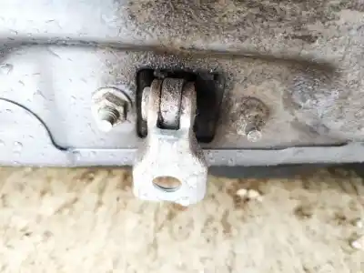 Second-hand car spare part hinge for opel vectra c caravan 1.9 16v cdti cat (z 19 dth / lrd) oem iam references   