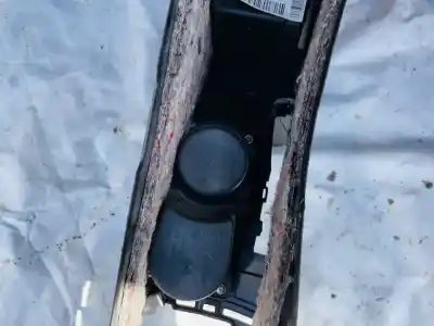 Pezzo di ricambio per auto di seconda mano bracciolo centrale per kia ceed (ed) 1.6 crdi 115 riferimenti oem iam 1296687  