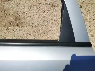 Pezzo di ricambio per auto di seconda mano plastica per opel meriva b 1.7 16v cdti riferimenti oem iam   