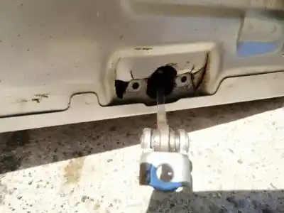 Second-hand car spare part hinge for opel meriva b 1.7 16v cdti oem iam references   