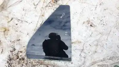 Second-hand car spare part right rear triangle quarter glass for toyota corolla (e11) 2.0 d-4d linea sol oem iam references 