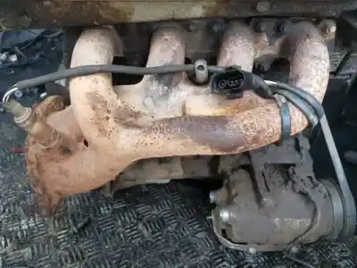 Pezzo di ricambio per auto di seconda mano Collettore Di Scarico per AUDI A4 AVANT (B5) 1.8 Riferimenti OEM IAM 058253033A  