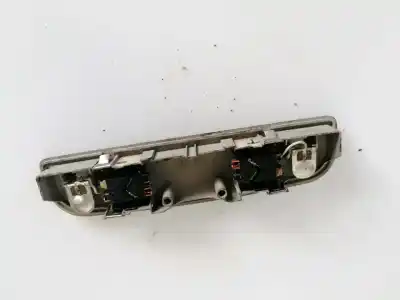 Автозапчасти б/у внутренний свет за audi a4 b6 (8e2) 1.9 tdi quattro ссылки oem iam 8e0947111a  8e0.947.111a