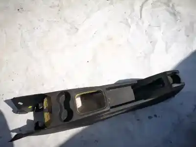 Peça sobressalente para automóvel em segunda mão plásticos por opel meriva 1.7 16v cdti cat referências oem iam 13124048