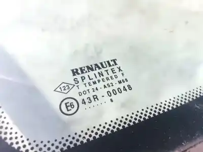 Pièce détachée automobile d'occasion vitre triangulaire custode arrière gauche pour renault megane i scenic (ja0) 1.9 dti diesel cat références oem iam   